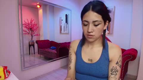Leia.  online show from March 6, 2025, 5:22 pm