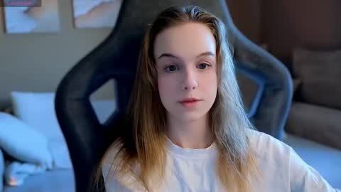 Leia online show from April 14, 2026, 3:45 am