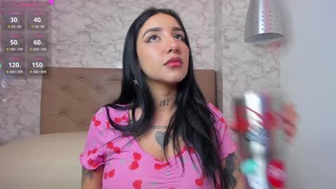 Snapshot of leiawong chatting on December 16, 2024, 12:15 am Leia online show from December 16, 2024, 12:15 am