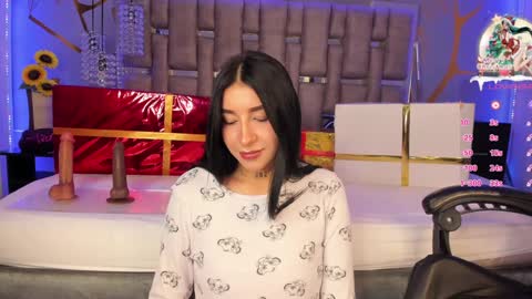 Snapshot of leiawong chatting on December 23, 2024, 5:06 am Leia online show from December 23, 2024, 5:06 am