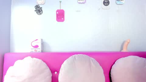 LEIGH ANGELS online show from December 10, 2024, 11:51 pm