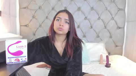 LEIGH ANGELS online show from December 30, 2024, 10:55 pm