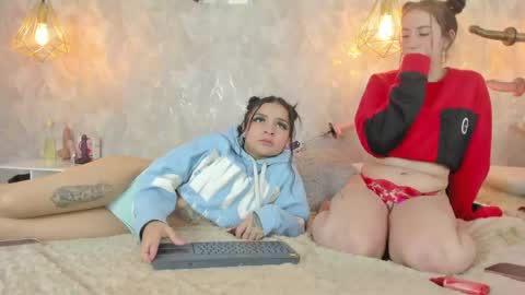 LEIGH ANGELS online show from April 27, 2026, 9:07 am