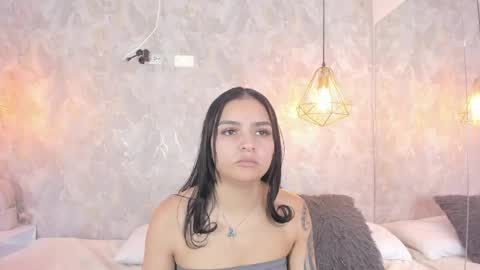 Snapshot of leigh_angels chatting on May 26, 2026, 9:55 pm LEIGH ANGELS online show from May 26, 2026, 9:55 pm