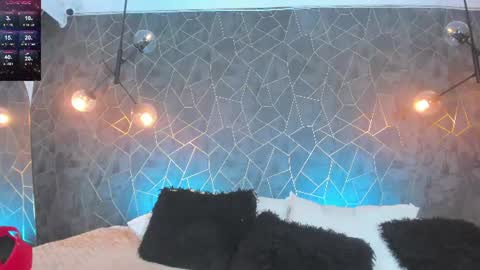 Snapshot of leigh_angels chatting on June 12, 2026, 10:52 pm LEIGH ANGELS online show from June 12, 2026, 10:52 pm