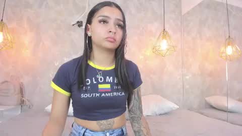 Snapshot of leigh_angels chatting on June 23, 2026, 9:57 pm LEIGH ANGELS online show from June 23, 2026, 9:57 pm