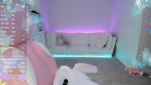 Snapshot of leighlalove chatting on October 1, 2025, 6:47 pm Leighla online show from October 1, 2025, 6:47 pm