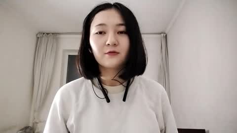 Ur sunny Leigh online show from October 11, 2025, 5:44 pm