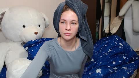 leila_bambi online show from January 29, 2025, 3:12 am