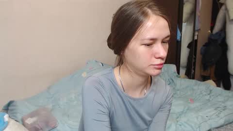 leila_bambi online show from February 19, 2025, 2:23 am