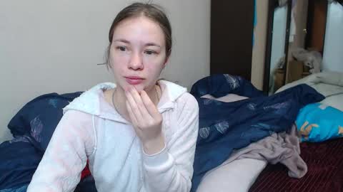 leila_bambi online show from February 26, 2025, 3:10 am