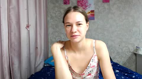 leila_bambi_ online show from September 28, 2025, 5:07 pm