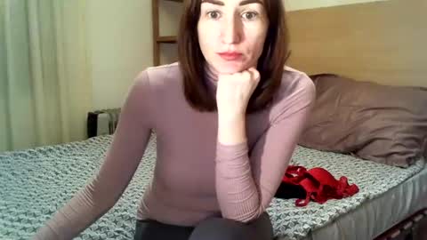 Leila online show from February 20, 2025, 8:47 pm