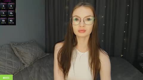 Snapshot of leiladream chatting on December 23, 2025, 4:21 am leiladream online show from December 23, 2025, 4:21 am