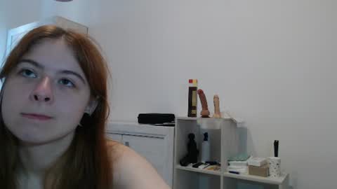 leilafox online show from July 9, 2026, 11:03 am