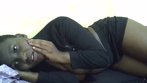 leilah_cute19 online show from March 26, 2026, 9:59 am