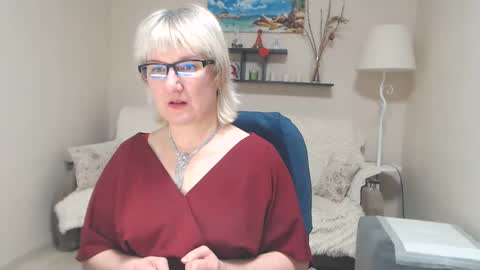 Snapshot of leilamays chatting on February 17, 2025, 1:53 pm Leila Kinky online show from February 17, 2025, 1:53 pm