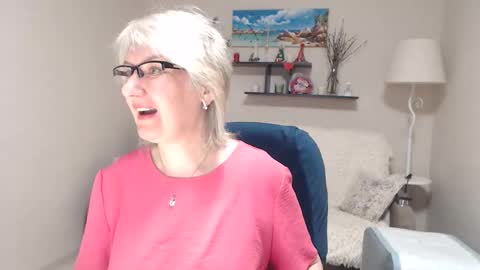 Leila Kinky online show from April 30, 2026, 3:24 am