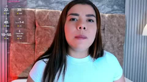 leilapons online show from April 23, 2026, 4:42 pm