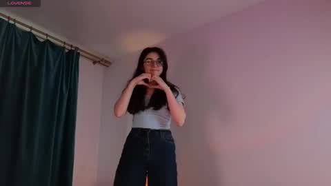 Snapshot of lekishaoderkirk chatting on October 3, 2025, 2:14 pm Luna online show from October 3, 2025, 2:14 pm