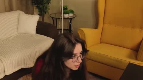 Snapshot of lekishaoderkirk chatting on October 10, 2025, 2:16 pm Luna online show from October 10, 2025, 2:16 pm