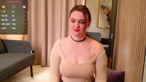 Lela online show from February 15, 2026, 10:39 pm