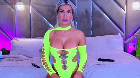 Carlaa online show from September 24, 2025, 5:27 pm