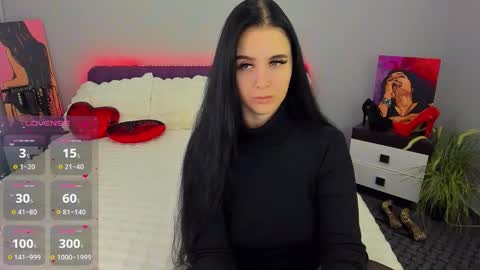 LellitClark online show from October 23, 2025, 6:50 pm