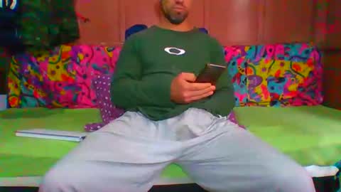 Snapshot of lemao77 chatting on October 19, 2025, 2:50 pm SEX MASTER online show from October 19, 2025, 2:50 pm