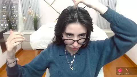 Lena online show from September 19, 2025, 7:36 pm