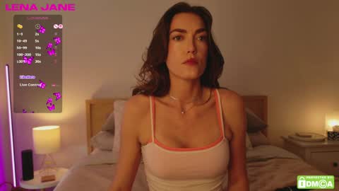 Snapshot of lenajane_xx chatting on April 7, 2026, 9:48 pm lenajane_xx online show from April 7, 2026, 9:48 pm