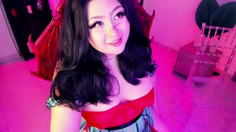 Lenna Kang online show from February 14, 2025, 6:51 pm