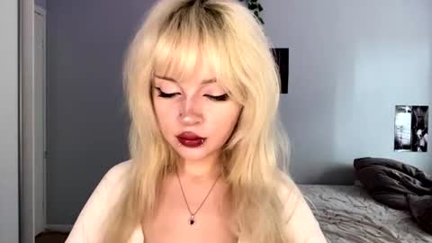 Snapshot of lenitaaufderheide chatting on August 3, 2026, 9:15 am Veta online show from August 3, 2026, 9:15 am