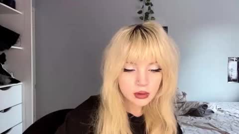 Snapshot of lenitaaufderheide chatting on August 4, 2026, 10:07 am Veta online show from August 4, 2026, 10:07 am