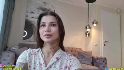 Lenna Goddess online show from April 29, 2026, 6:50 am