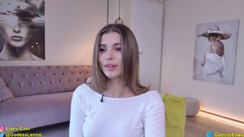 Lenna Goddess online show from June 17, 2026, 4:59 am