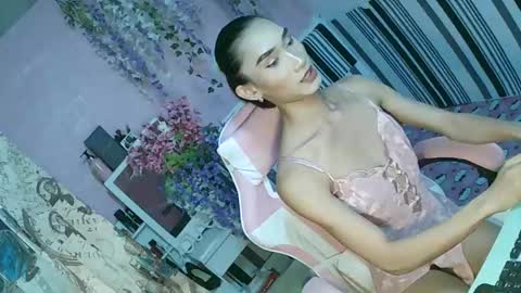 Snapshot of lennonxshit chatting on February 25, 2025, 4:53 pm JANE online show from February 25, 2025, 4:53 pm