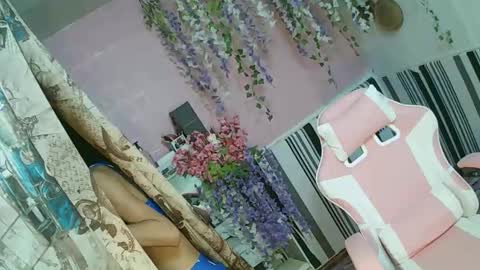 Snapshot of lennonxshit chatting on February 27, 2025, 12:13 pm JANE online show from February 27, 2025, 12:13 pm