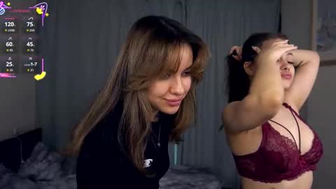 Snapshot of lenoimacyt chatting on October 5, 2025, 6:23 am Hey hey our name is Mia Elfy Lovense is active time to play PVT IS OPEN online show from October 5, 2025, 6:23 am