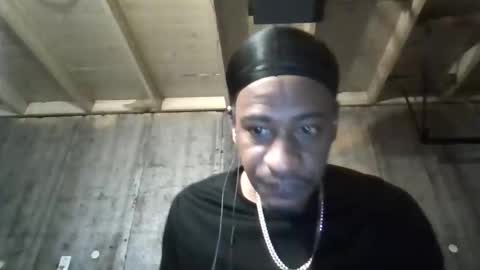 leo199984 online show from November 16, 2025, 7:41 pm