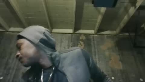 Snapshot of leo199984 chatting on February 14, 2026, 6:26 pm leo199984 online show from February 14, 2026, 6:26 pm