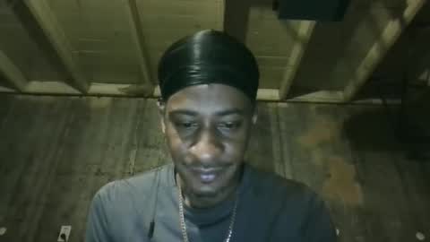 Snapshot of leo199984 chatting on February 15, 2026, 6:32 am leo199984 online show from February 15, 2026, 6:32 am