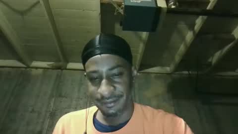 Snapshot of leo199984 chatting on March 5, 2026, 4:08 am leo199984 online show from March 5, 2026, 4:08 am