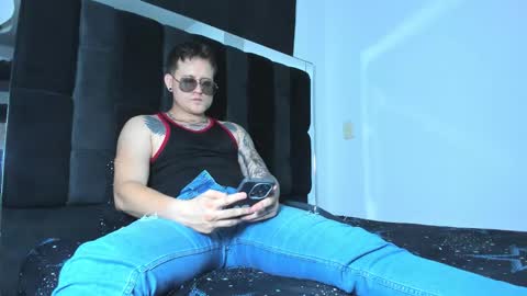 Yesid online show from February 9, 2026, 11:53 pm