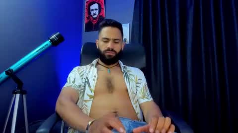Snapshot of leo_diaz01 chatting on December 29, 2024, 5:12 pm Leo Diaz online show from December 29, 2024, 5:12 pm