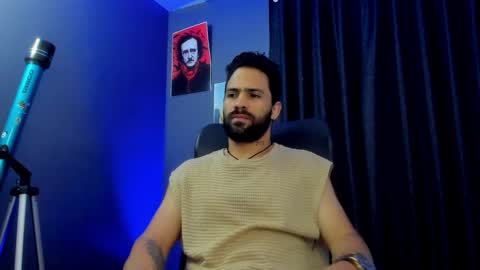 Snapshot of leo_diaz01 chatting on February 9, 2025, 1:22 am Leo Diaz online show from February 9, 2025, 1:22 am