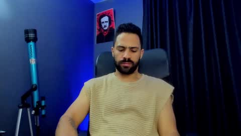 Snapshot of leo_diaz01 chatting on February 24, 2025, 2:58 pm Leo Diaz online show from February 24, 2025, 2:58 pm