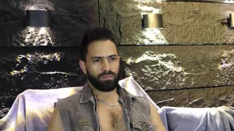 Snapshot of leo_diaz01 chatting on September 12, 2025, 2:44 am Leo Diaz online show from September 12, 2025, 2:44 am
