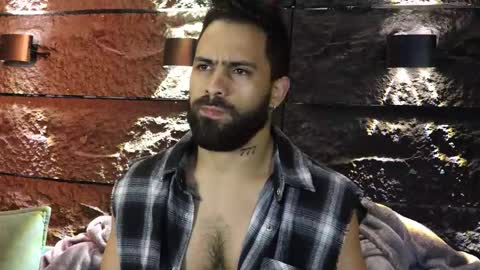 Leo  Diaz online show from September 21, 2025, 1:07 am