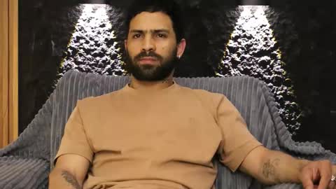 Leo  Diaz online show from March 23, 2026, 3:21 am